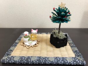 季節の小物・クリスマスツリーと雪だるま